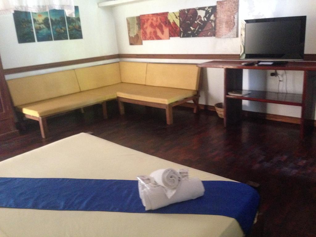 The Lotus Garden Bed & Breakfast Puerto Princesa Exterior foto