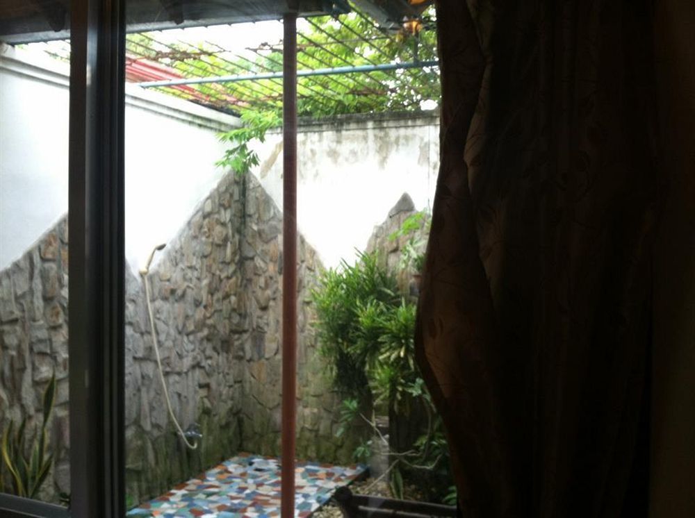The Lotus Garden Bed & Breakfast Puerto Princesa Exterior foto