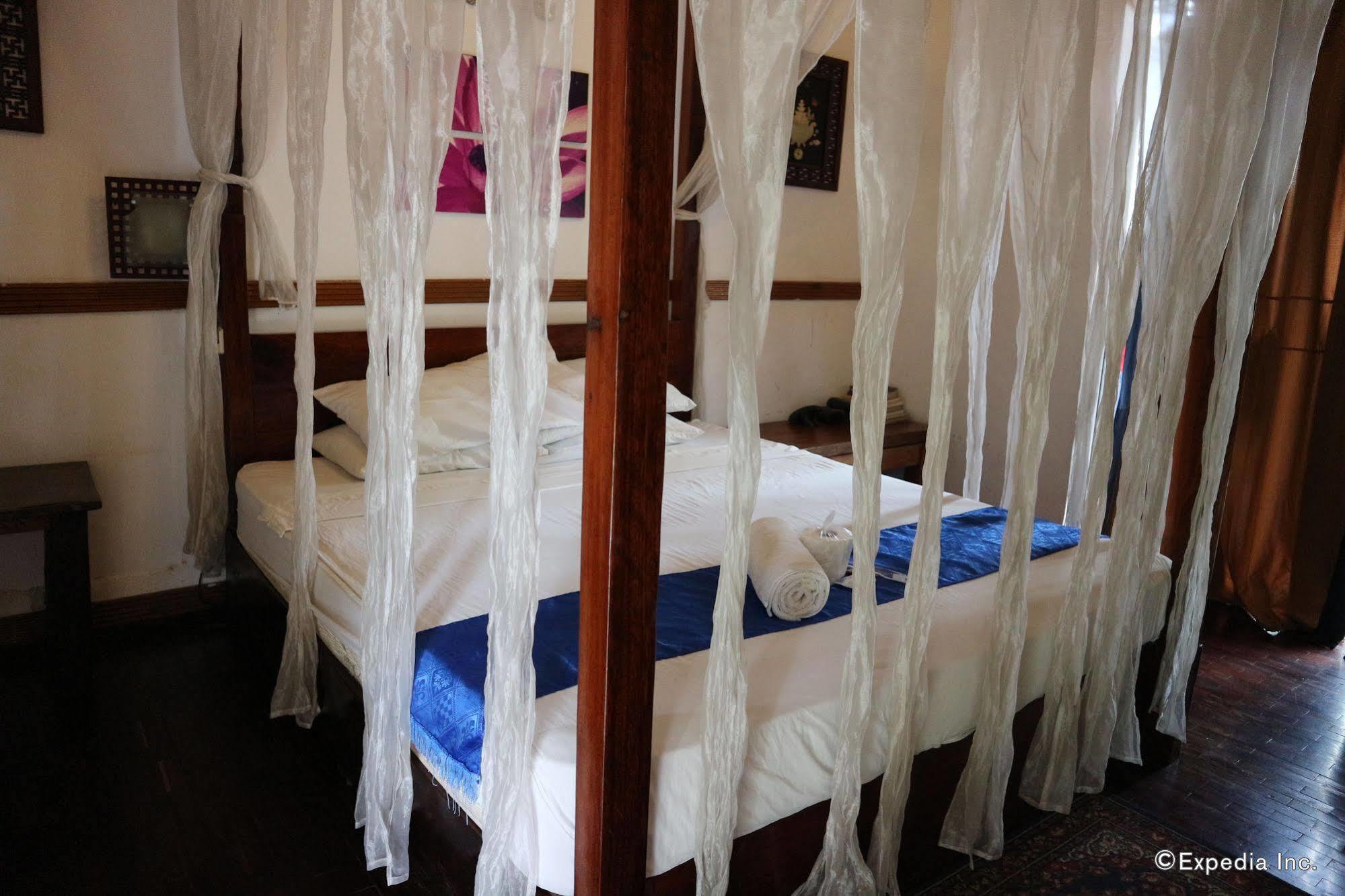 The Lotus Garden Bed & Breakfast Puerto Princesa Exterior foto